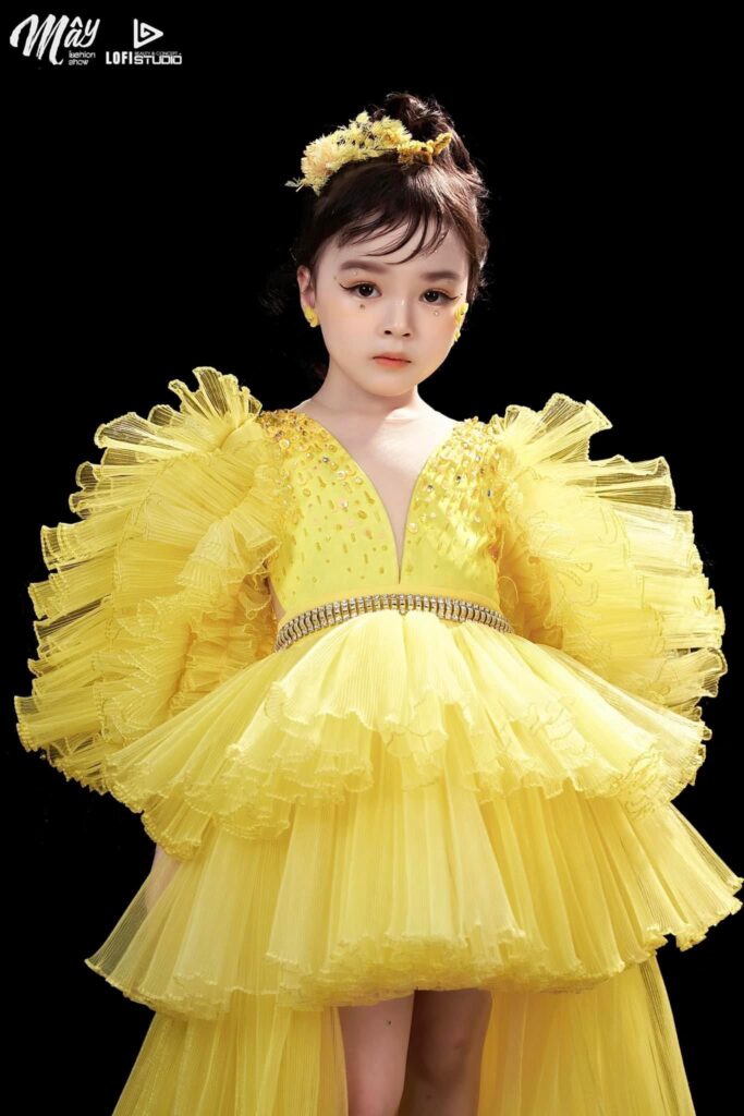 Annie Tuệ Nhi: Vedette Nhí "Đốn Tim" Khán Giả Tại MÂY Fashion Show Hà Giang 1 IMG 4925