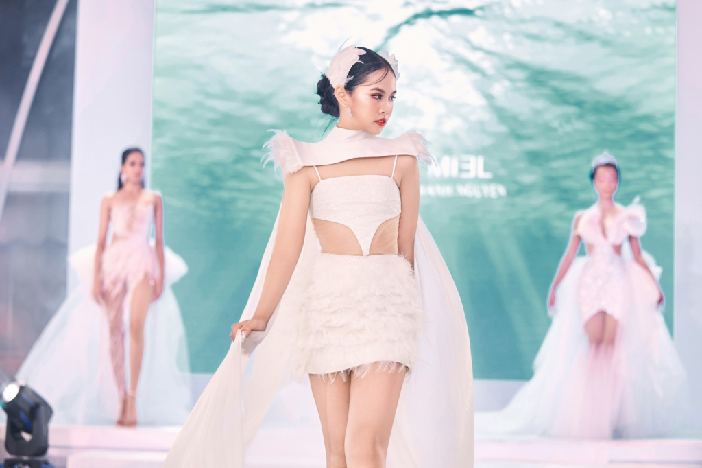 Nguyễn Trần Bảo Ngọc Chinh Phục Sàn Diễn Quốc Tế Tại International Fashion Runway 2024 Ở Malaysia 4 image 35