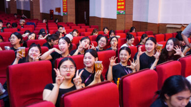 Tinh thần tích cực của các thành viên góp phần duy trì không khí sôi nổi tại buổi tổng duyệt. (Ảnh: BTC)